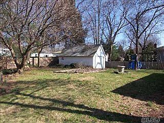 2nd image of 26 Kalmia St