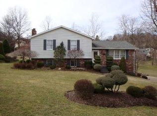 63 Biltmore Dr, Washington, PA