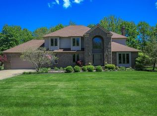 339 Longspur Rd, Highland Heights, OH 44143