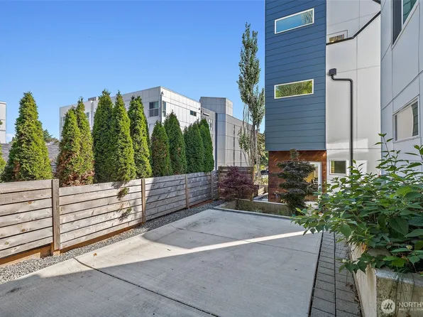 5236 39th Avenue S #A, Seattle, WA 98118