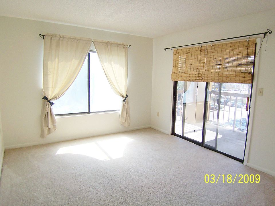 1st image of 1600 Park Cir APT 203