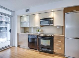 8 Telegram Mews Unit 623, Toronto, ON M5V 3Z5