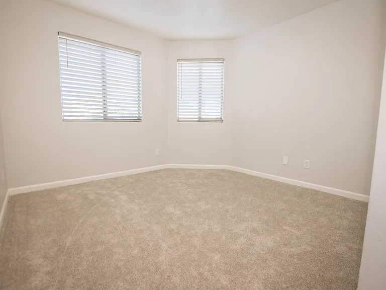 2337 Horizon Dr — Photo 32