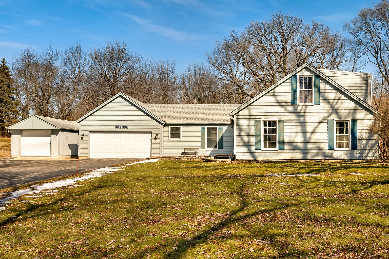38W206 McDonald Rd photo 1