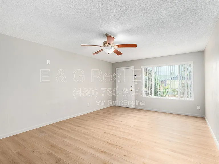 103 E Del Rio Dr — Photo 6