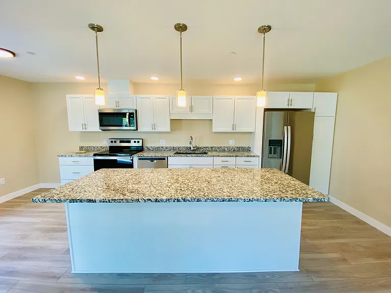 137 Scarborough Downs Rd #113 — Photo 3