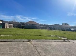 6569 Benedict Dr, Marrero, LA 70072