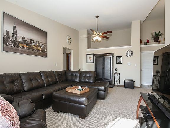 5th image of 4908 Circle Ct APT 310