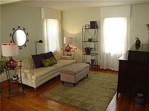 5th image of 4397 Arondale Dr