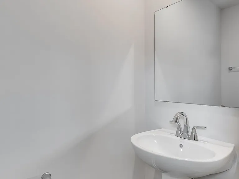 7301 Statesman Blvd — Photo 22