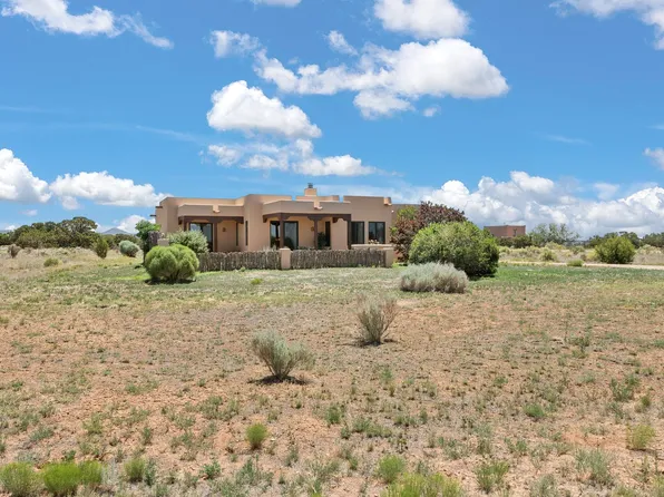 23 Mariposa Rd, Santa Fe, NM 87508