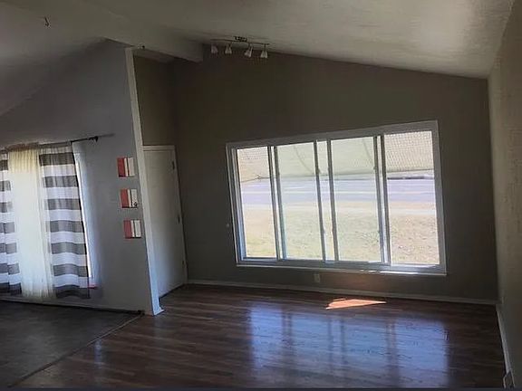 2nd image of 337 Sulphur Spring Rd