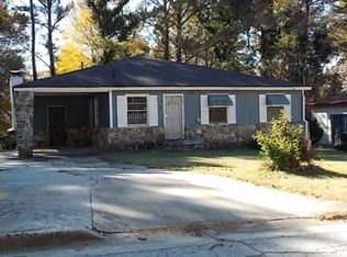 2800 Revere Dr NW, Atlanta, GA 30318