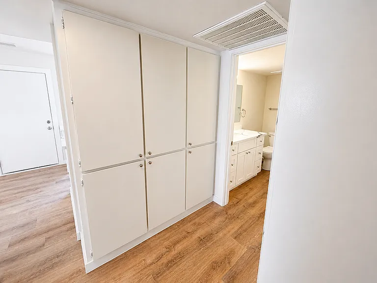 2561 McCulloch Blvd N #2 — Photo 11