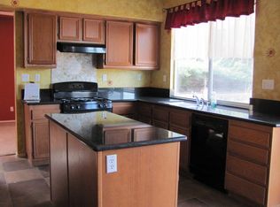 162 Alabaster Loop, Perris, CA 92570