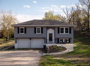 17908 274th Rd, Atchison, KS 66002