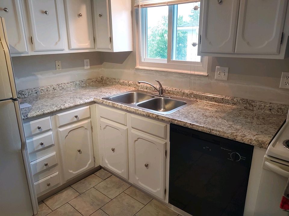1st image of 13529 Merl Ave #2