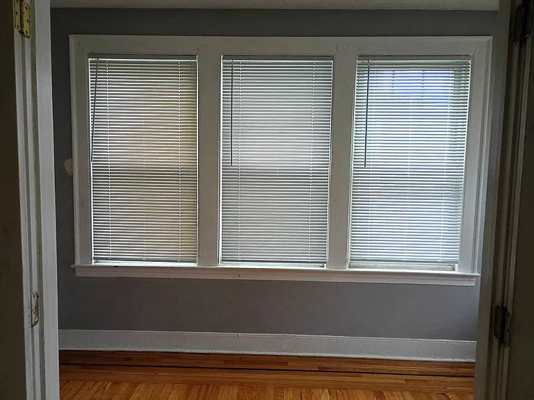 257 Sheffield Ave — Photo 6