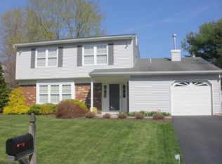 108 Starlight Rd, Howell, NJ 07731