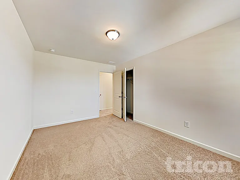 1942 Hudson Dr — Photo 11