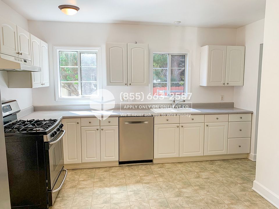1st image of 4117 Beethoven St