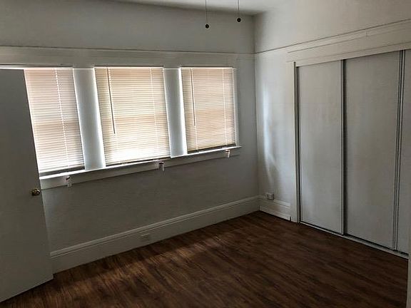 5th image of 1403 Elmwood Ave