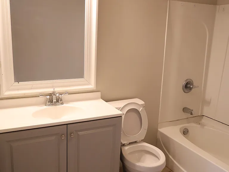 1326 Lafayette Ave #B — Photo 29