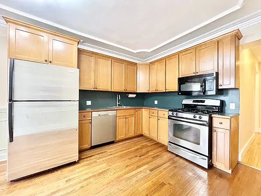 Rented by Douglas Elliman | media 10