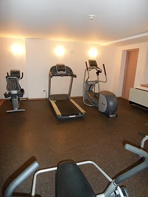 Rented by Bohemia Realty Group | media 64