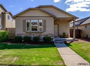 933 Troon St NW, Albany, OR 97321