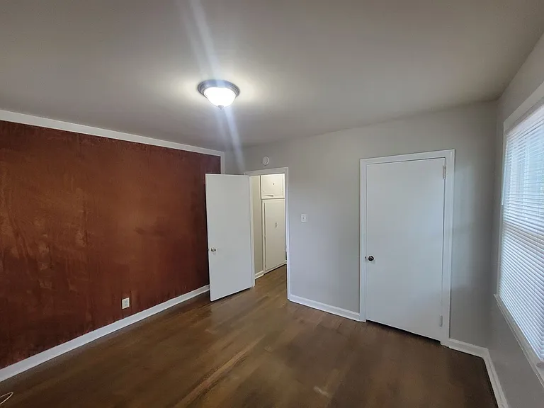 2826 Thomas Ln — Photo 17