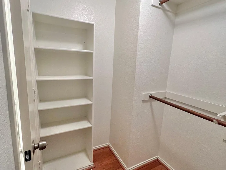 925 Jamie Dr — Photo 48