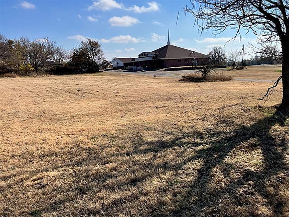 2nd image of 12501 NE 38th St Lot 26-030