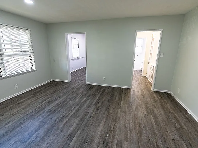 7056 Lanewood Ave — Photo 28