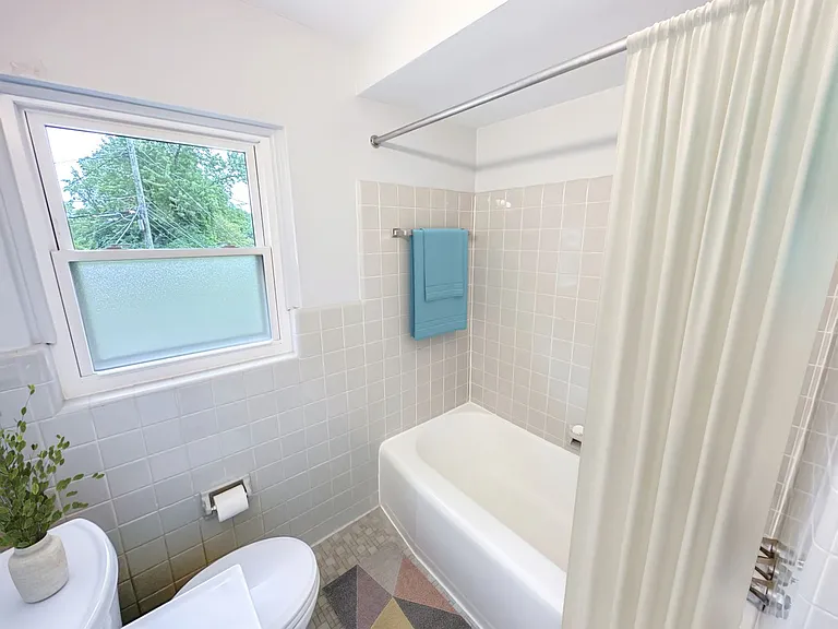 Putney Townhomes — Photo 30