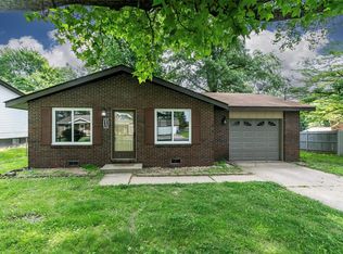 513 Strohbeck Ln, Bethalto, IL