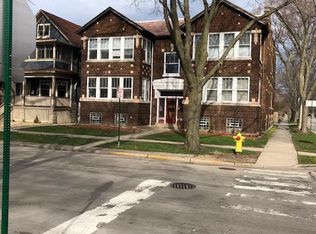 646 S East Ave #2, Oak Park, IL 60304