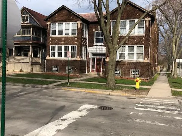 646 S East Ave #2, Oak Park, IL 60304