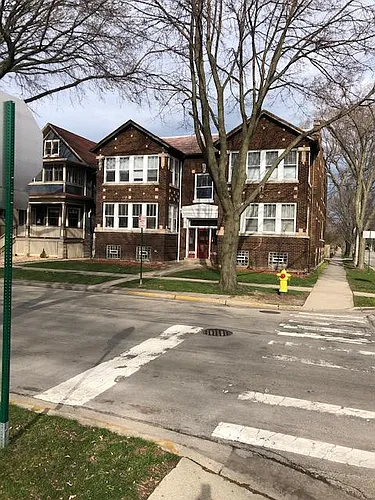 646 S East Ave #2 Photo 1