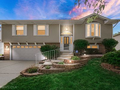 880 Deerpath Ln, Hoffman Estates, IL, 60169