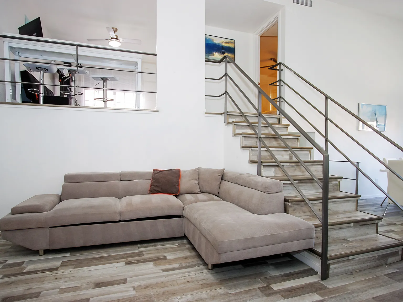 5704 E Aire Libre Ave — Photo 4