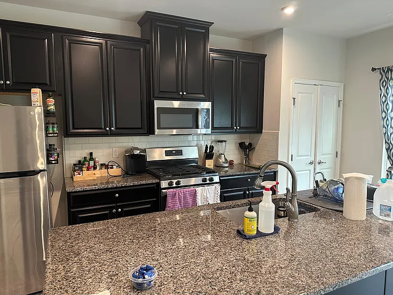 1528 Kiln Ct — Photo 5