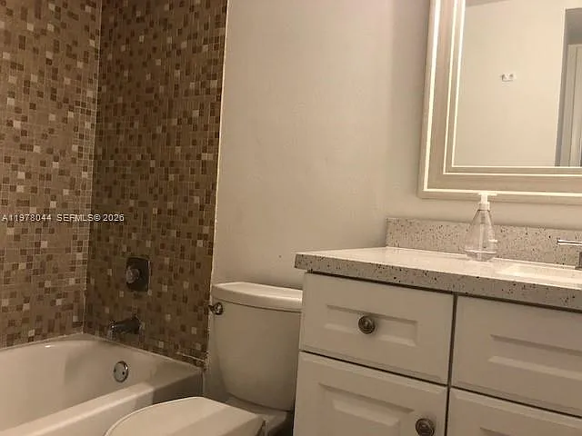 9301 SW 92nd Ave #207-C — Photo 12