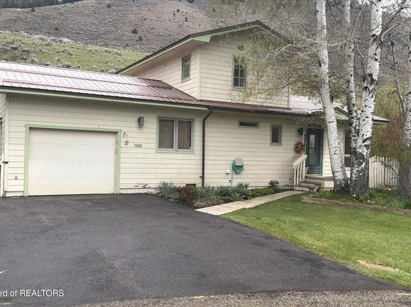 1000 W Brahma Dr, Jackson, WY 83001