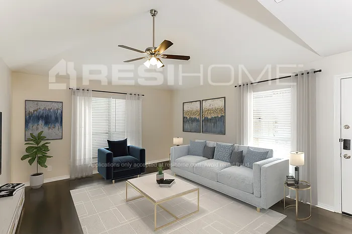 907 Fairbanks Cir — Photo 5