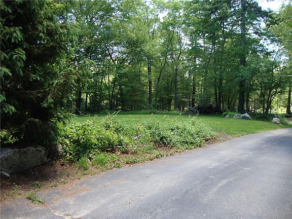 5th image of 239 John Potter Rd