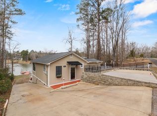 912 Lakewood Dr, Prosperity, SC 29127