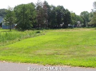 83 Hill St, Meriden, CT 06450