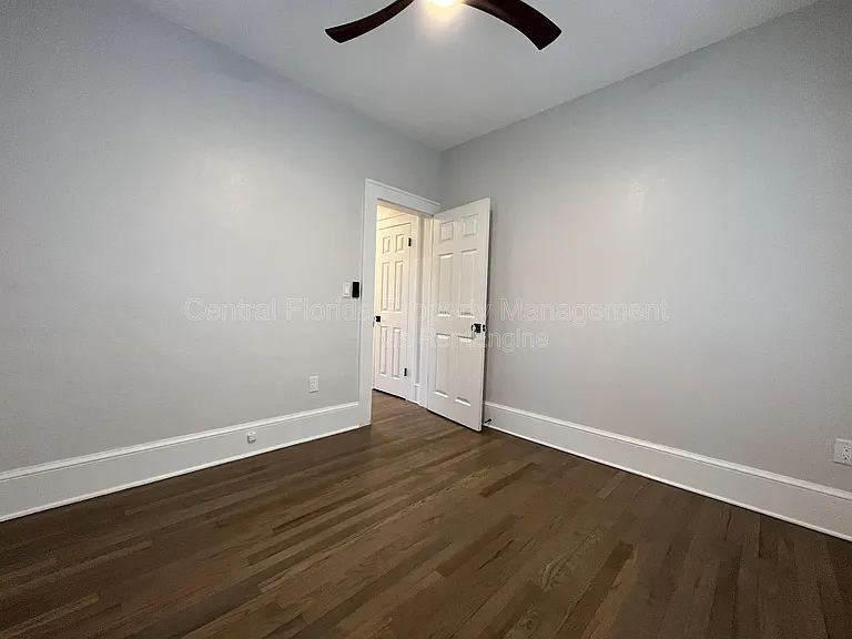 1509 E Jefferson St #X — Photo 25