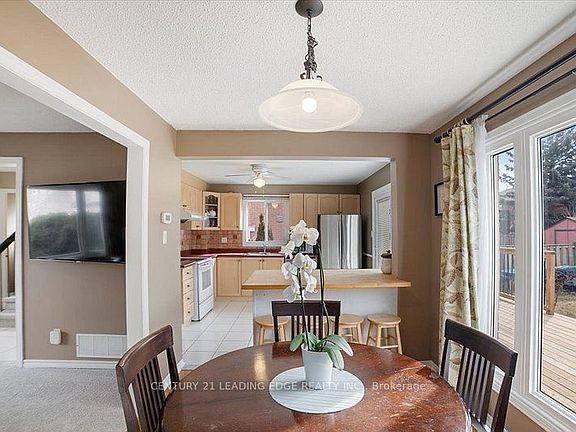 3rd image of 618 Beckworth Sq